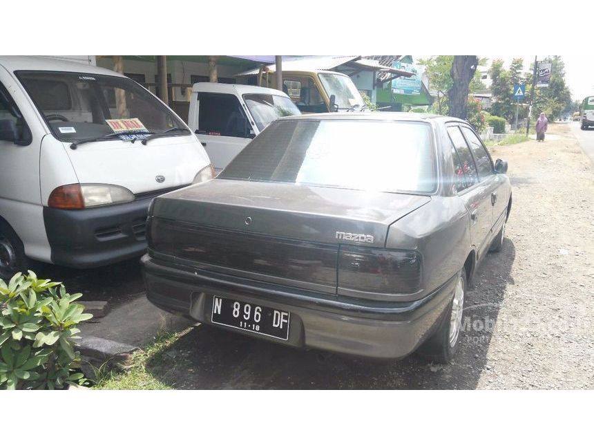 Jual Mobil  Mazda  323 1995 Interplay  MT 1 6 di Jawa Timur 