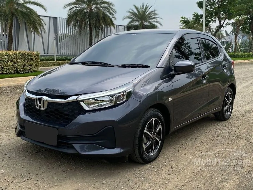 Jual Mobil Honda Brio 2023 E Satya 1.2 di DKI Jakarta Automatic Hatchback Abu