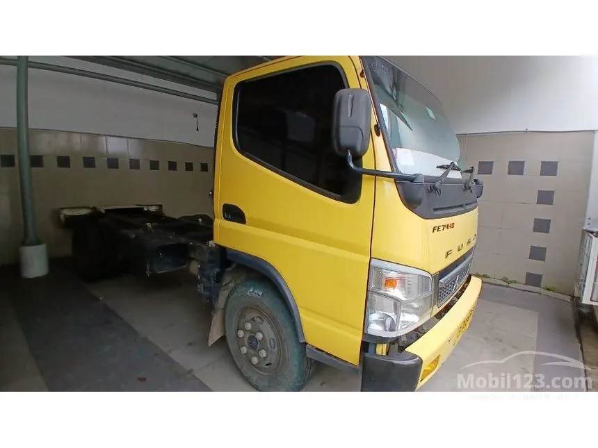 2024 Mitsubishi Fuso Canter FE74 HDS Truck