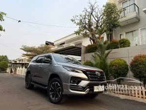 2021 Toyota Fortuner 2.4 VRZ TRD 4X2 SUV