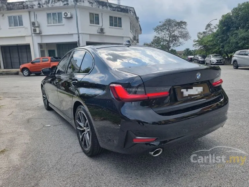 2022 BMW 320i Sport Sedan