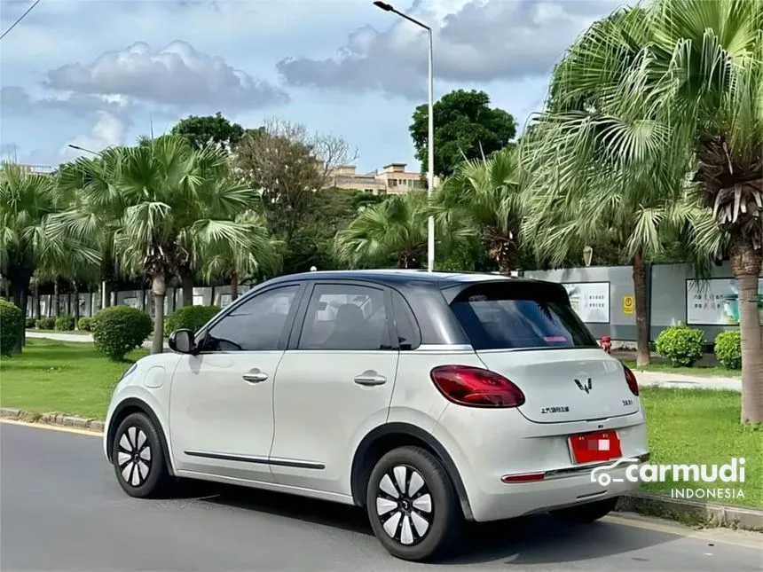 2024 Wuling Binguo EV Premium Range Hatchback