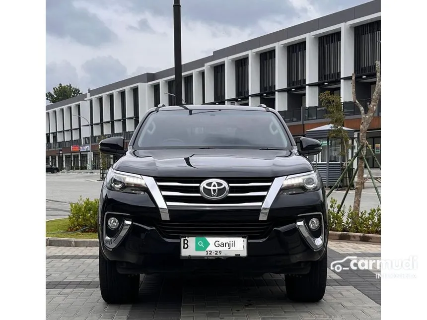 Jual Mobil Toyota Fortuner 2018 VRZ 4X2 2.4 di DKI Jakarta Automatic SUV Hitam Rp 365.000.000