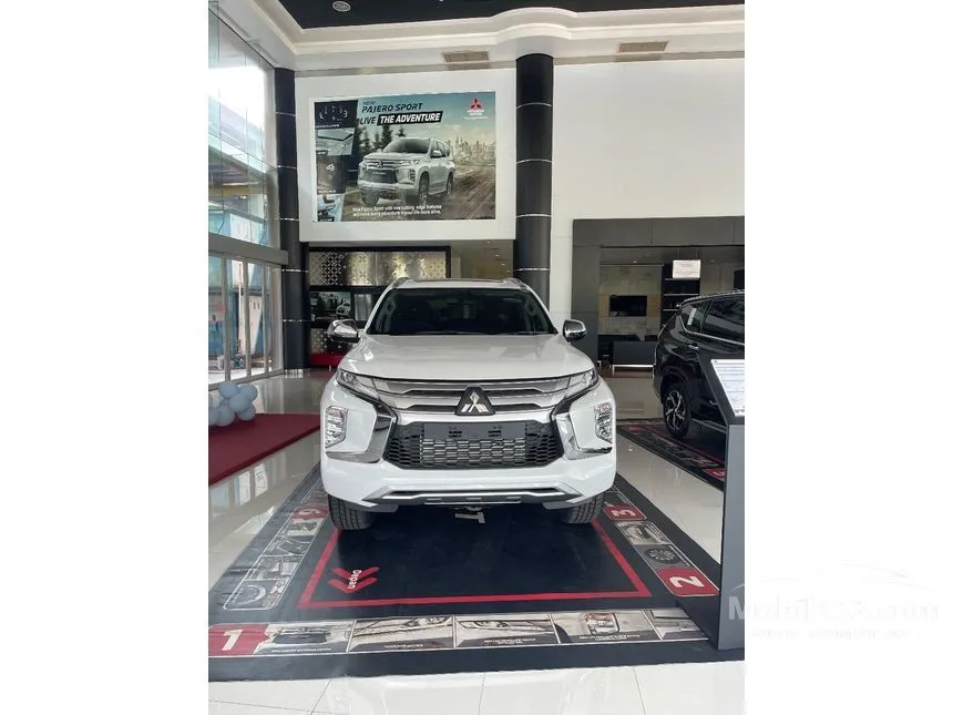 Jual Mobil Mitsubishi Pajero Sport 2024 Dakar 2.4 di Banten Automatic SUV Putih Rp 508.400.000