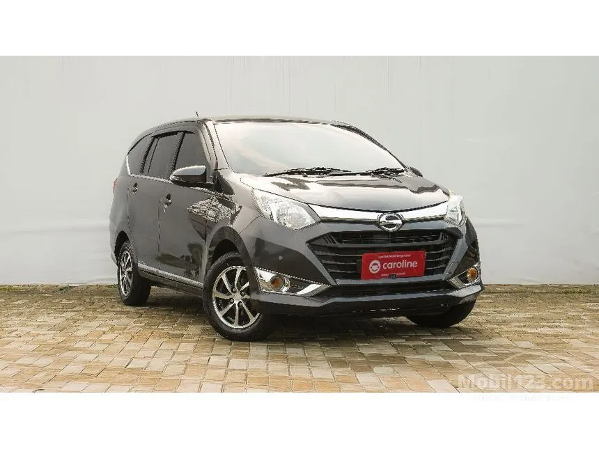2018 Daihatsu Sigra R Deluxe MPV
