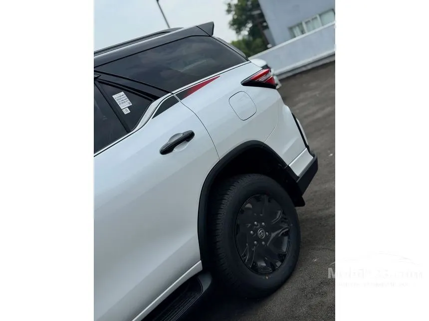 2026 Toyota Fortuner VRZ TSS GR Parts Aero Pkg (2 Tone) (Prem Color) SUV