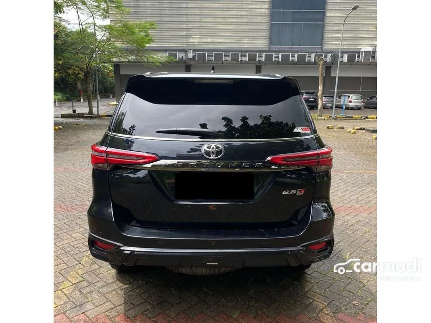 2023 Toyota Fortuner GR Sport 4X2 SUV