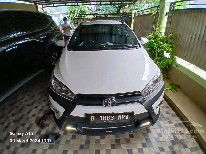 Jual Mobil Toyota Yaris 2017 TRD Sportivo Heykers 1.5 di Banten Automatic Hatchback Putih Rp 179.000.000