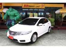 2013 Honda City 1.5 (ปี 08-14) V i-VTEC Sedan AT