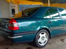 1996 Mercedes-Benz C200 2.0 2.0 Manual Sedan