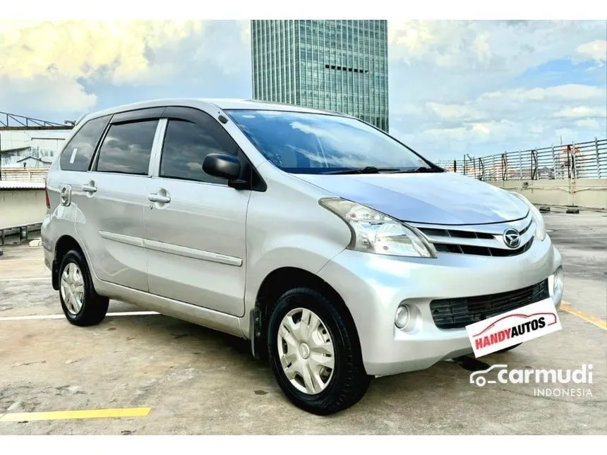 2014 Daihatsu Xenia X Standard MPV