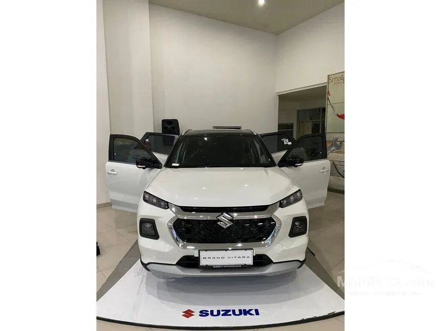 Jual Mobil Suzuki Grand Vitara 2024 MHEV GX 1.5 di Jawa Timur Automatic SUV Putih Rp 315.000.000