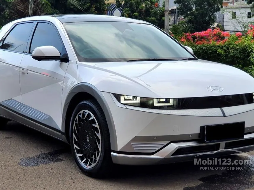 Jual Mobil Hyundai IONIQ 5 2022 Long Range Signature di DKI Jakarta ...