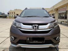 Honda BR-V TAhun 2017 E Prestige Abu ABu Metalik MAtic cc 1500 KM 14 RIBUAN