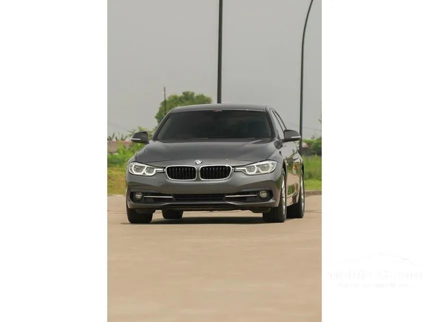 2017 BMW 320i Sport Sedan