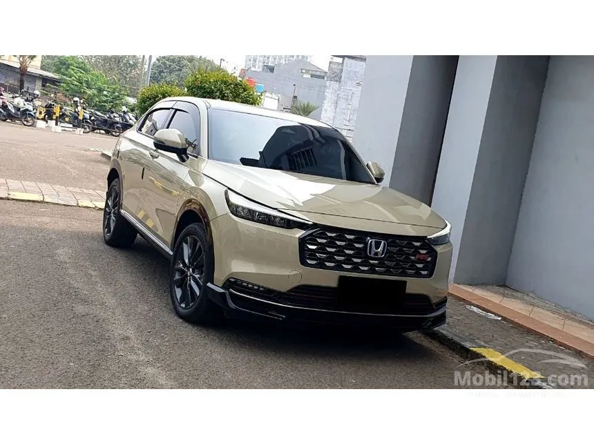 2025 Honda HR-V e:HEV RS SUV