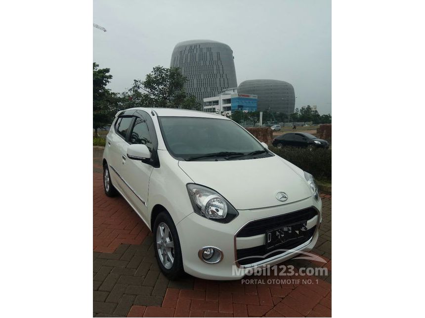 Jual Mobil  Daihatsu  Ayla  2019 X 1 0 di Banten Automatic 