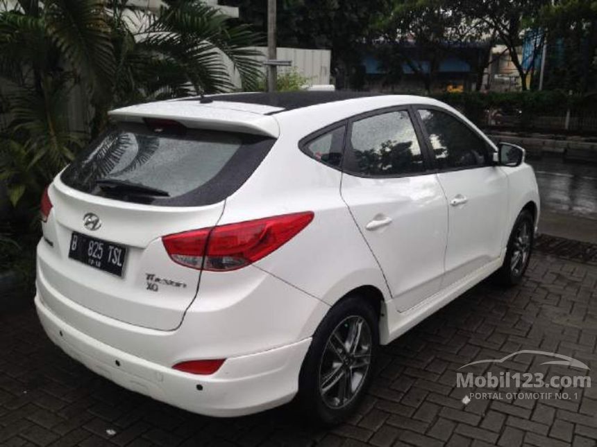 Jual Mobil Hyundai Tucson 2013 XG 2.0 di Jawa Barat Automatic SUV Putih ...