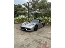 2025 Porsche 718 2.0 Boxster Convertible Gray on Black Odo Low (TERMURAH)