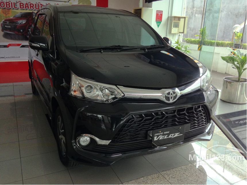 Jual Mobil Toyota Avanza 2018 Veloz 1.5 di Jawa Tengah 