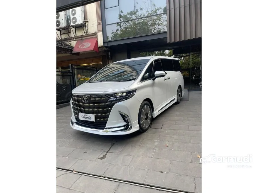 Jual Mobil Toyota Alphard 2024 HEV Modellista 2.5 di DKI Jakarta Automatic MPV Putih Rp 1.950.000.000