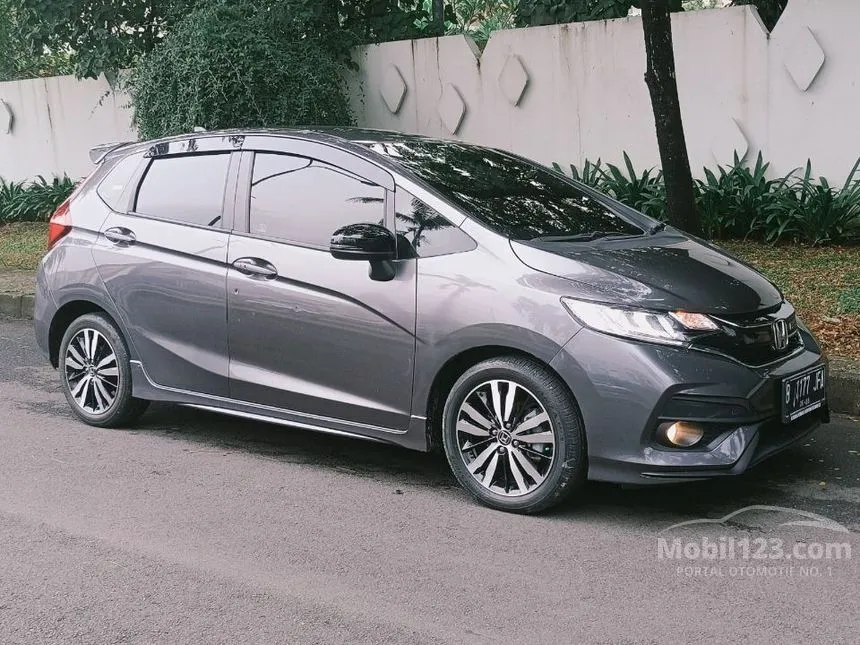 Jual Mobil Honda Jazz 2020 RS 1.5 di Banten Automatic Hatchback Abu