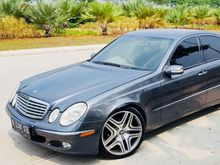 2003 Mercedes-Benz E260 Automatic Pertamax 2.6 E260