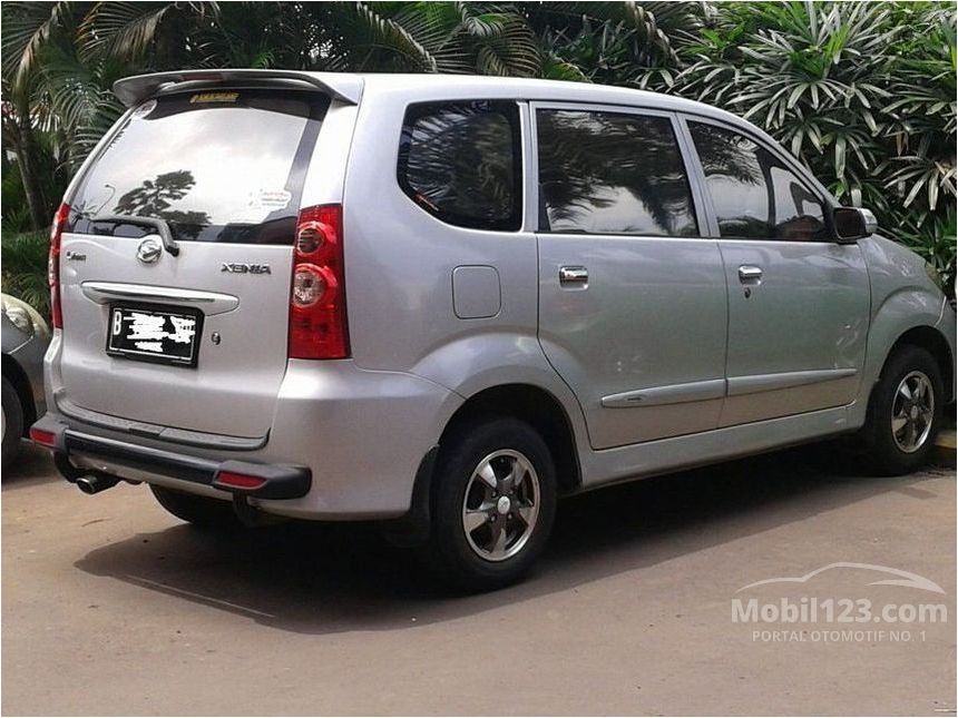 Jual Mobil Daihatsu Xenia 2006 Li Family 1 0 Di Dki Jakarta Manual Mpv Silver Rp 75 000 000 3363732 Mobil123 Com