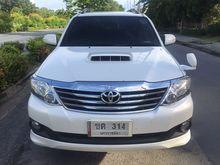 2014 Toyota Fortuner 3.0 (ปี 12-15) V SUV AT