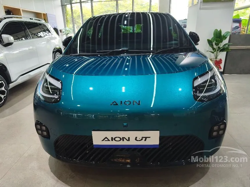 2026 GAC AION UT Premium Hatchback