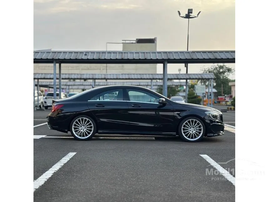 2015 Mercedes-Benz AMG CLA45 Coupe