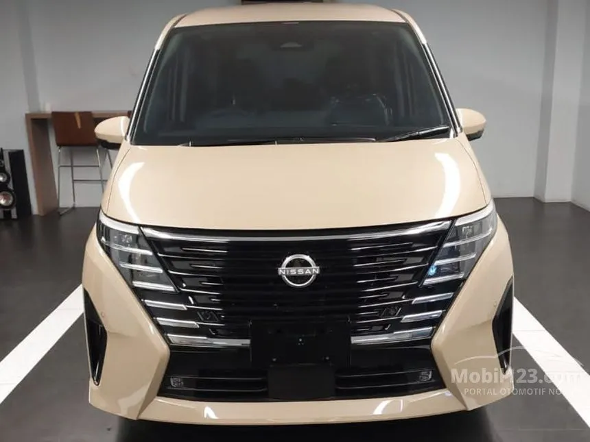 Jual Mobil Nissan Serena 2024 e
