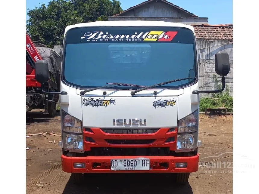 Jual Mobil Isuzu Elf 2022 NMR 81U 4.8 di Jawa Timur Manual Trucks Putih Rp 320.000.000