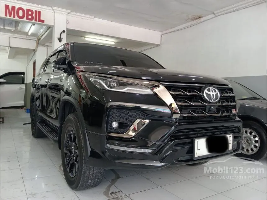 Jual Mobil Toyota Fortuner 2022 VRZ 2.8 di Jawa Timur Automatic SUV Hitam Rp 540.000.009