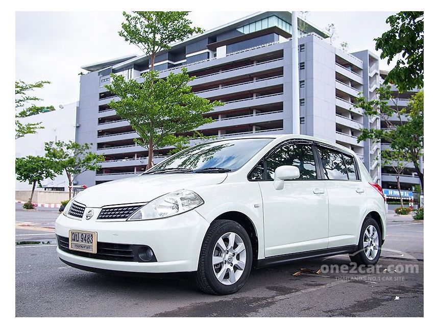 Nissan Tiida 2009 G 1.6 in กรุงเทพและปริมณฑล Automatic Hatchback สีขาว