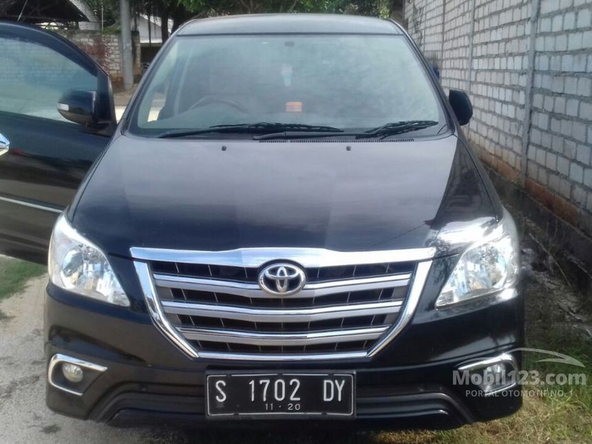 2015 Toyota Kijang Innova V MPV