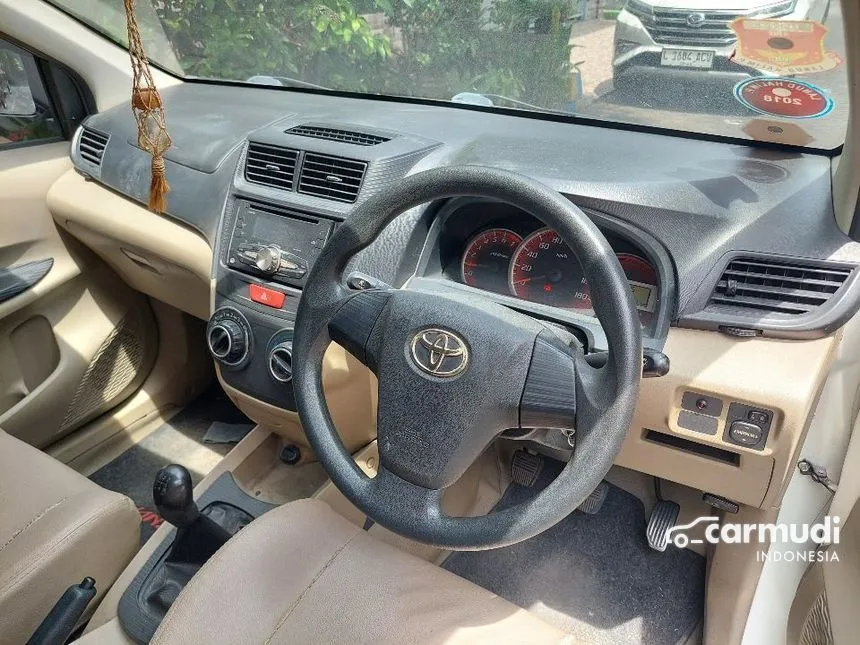 2015 Toyota Avanza E MPV