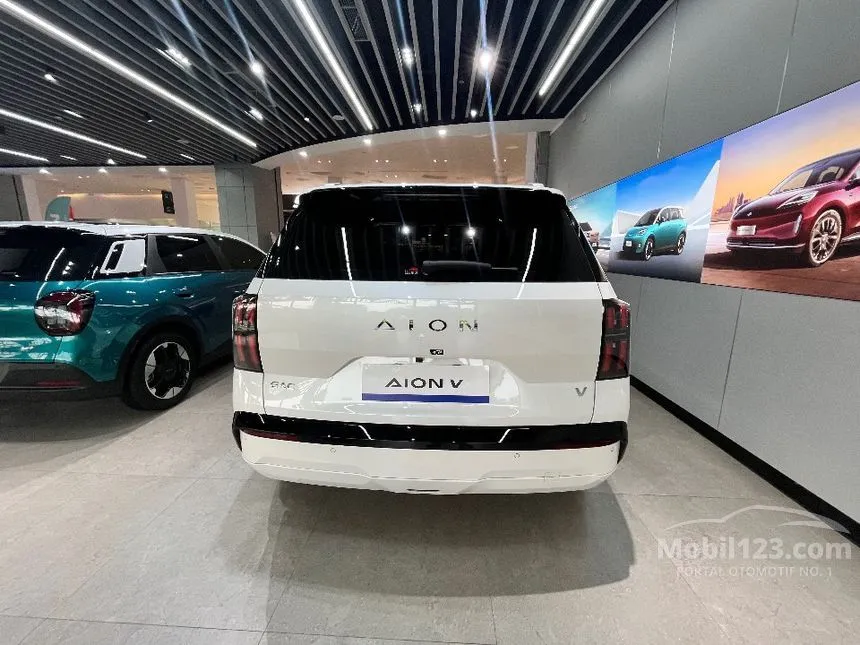 2026 GAC AION V Luxury SUV