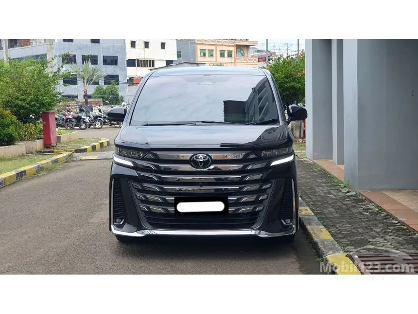 2024 Toyota Vellfire HEV VIP (Premium Color) MPV