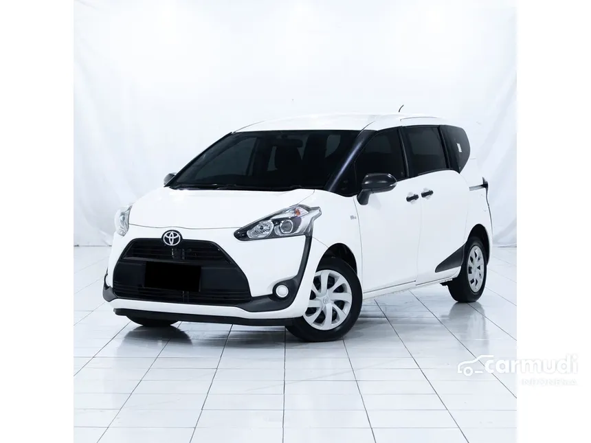 Jual Mobil Toyota Sienta 2018 E 1.5 di Kalimantan Barat Automatic MPV Putih Rp 199.000.000