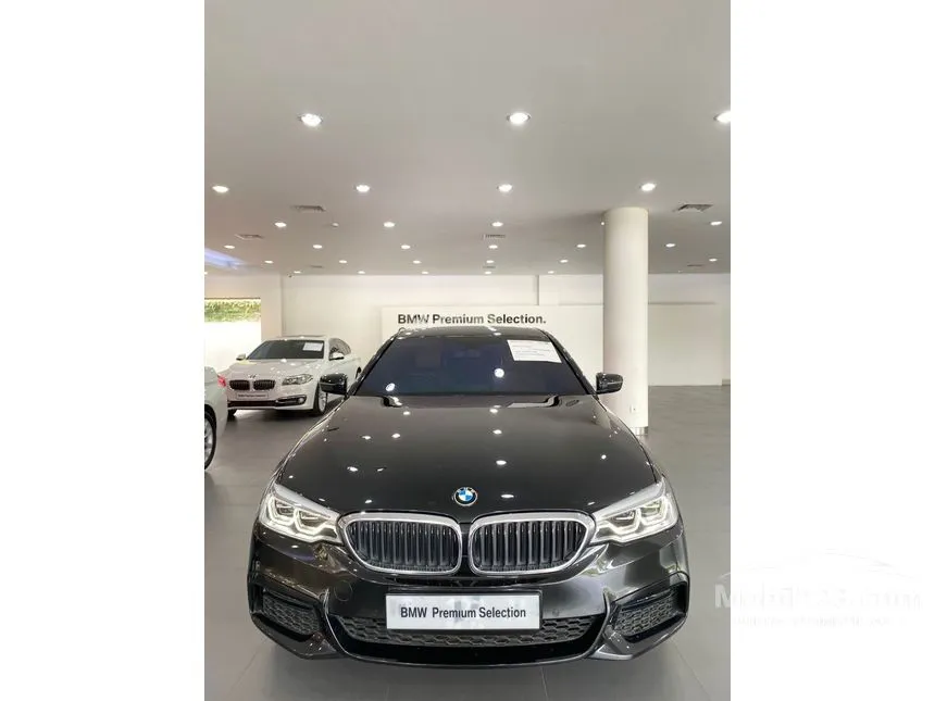 2019 BMW 530i M Sport Sedan