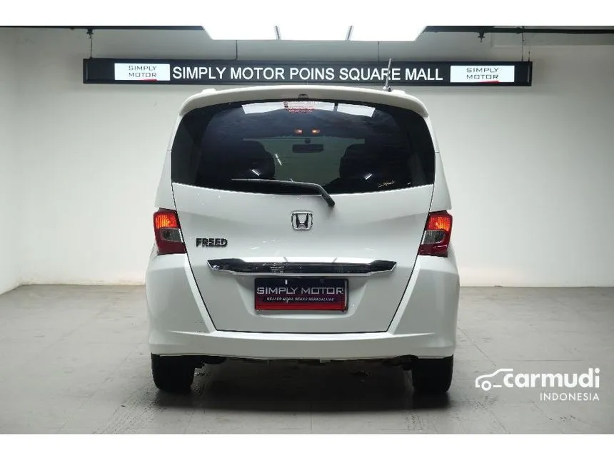 2013 Honda Freed E MPV