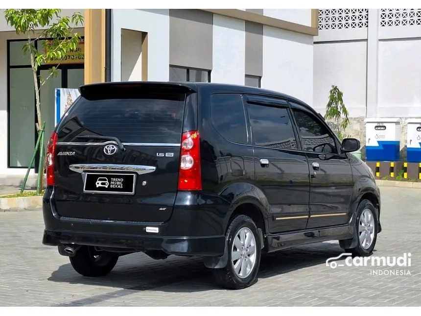 2011 Toyota Avanza S MPV
