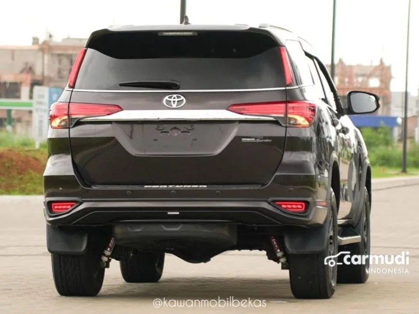 2020 Toyota Fortuner VRZ TRD 4X2 SUV