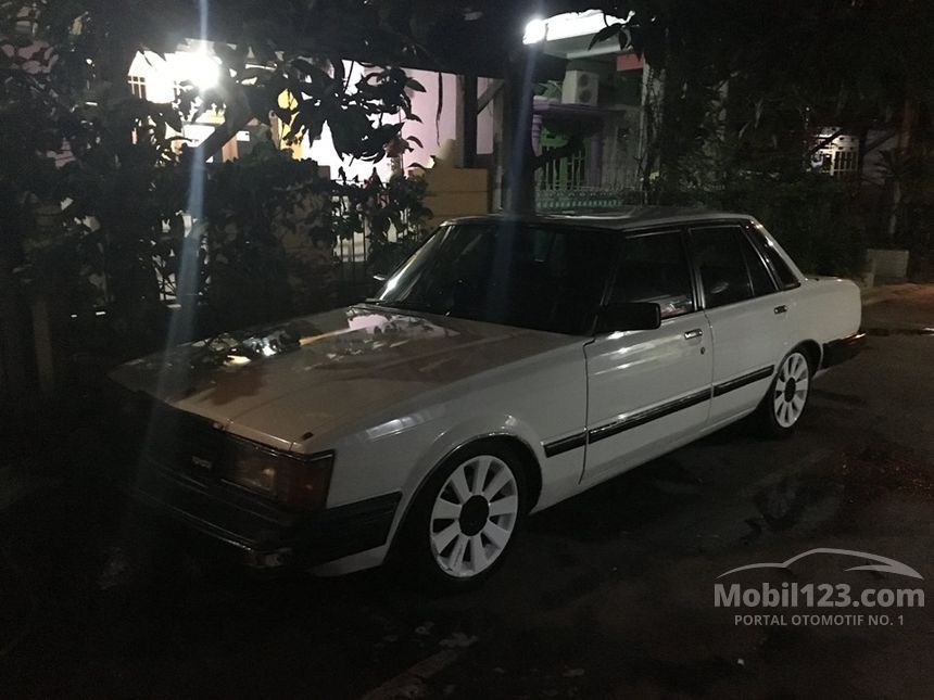 1985 Toyota Corona 1.6 Manual Sedan