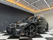 2023 BMW 320i 2.0 M Sport Sedan Black on Black Odo 11 Rb (TERMURAH)