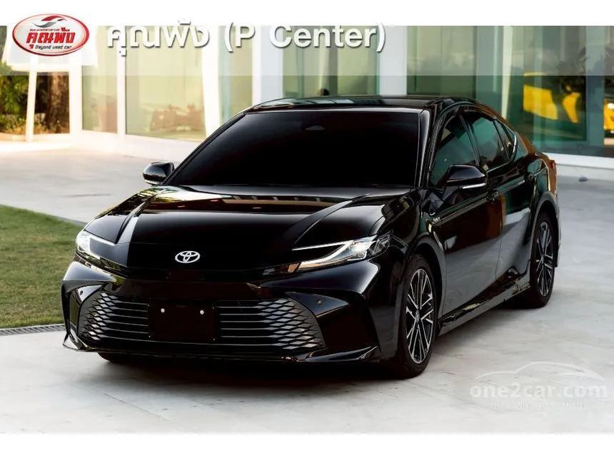 2026 Toyota CAMRY HEV Premium Luxury Sedan