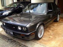 1991 BMW 318i 1.8 1.8 Manual Sedan