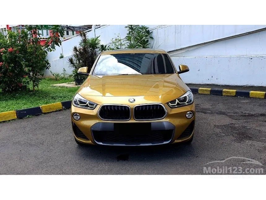 Jual Mobil BMW X2 2018 M Sport X sDrive18i 1.5 di DKI Jakarta Automatic Wagon Kuning Rp 550.000.000