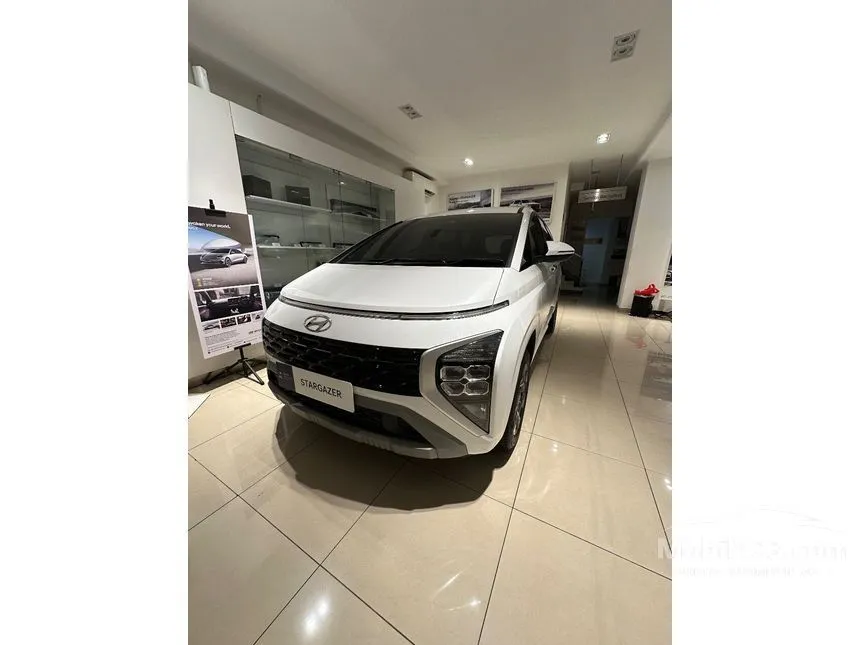 Jual Mobil Hyundai Stargazer 2024 Essential 1.5 di DKI Jakarta Automatic Wagon Putih Rp 276.000.000
